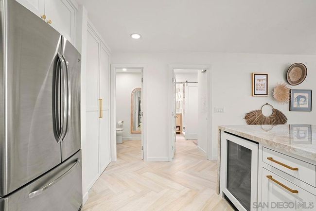 UNIT-114 - 435 S Sierra Ave, Condo with 1 bedrooms, 2 bathrooms and 2 parking in Solana Beach CA | Image 11