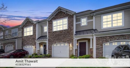 5657 Tipperlinn Way, Charlotte, NC, 28278-6670 | Card Image