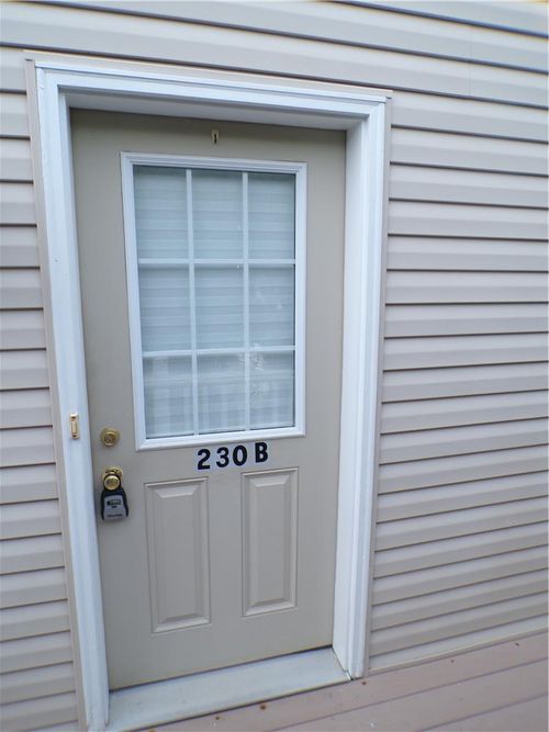 230 S Main Street, Alburtis Boro, PA, 18011 | Card Image