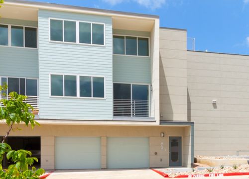 245-604 N Bluff Dr, Austin, TX, 78745-0013 | Card Image