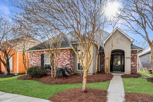 8624 E Cypress Point Ct, Baton Rouge, LA, 70809-2287 | Card Image