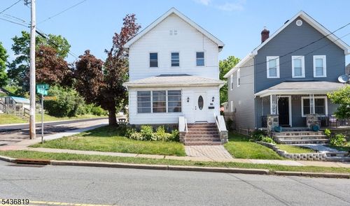 109 Allen St, Netcong, NJ, 07857-1222 | Card Image