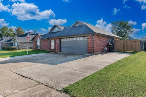4909 General Ashley Drive, Bossier City, LA, 71112 | Card Image