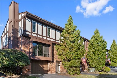 238 Woodbridge Dr, Pittsburgh, PA, 15237-3365 | Card Image