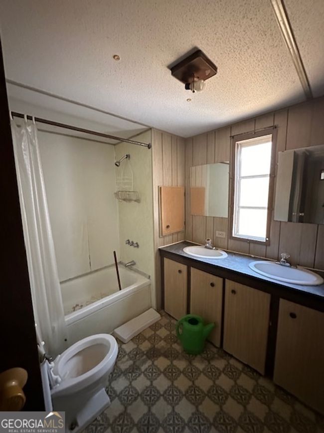 1546 N Highway 19, House other with 2 bedrooms, 1 bathrooms and 1 parking in Glenwood GA | Image 33
