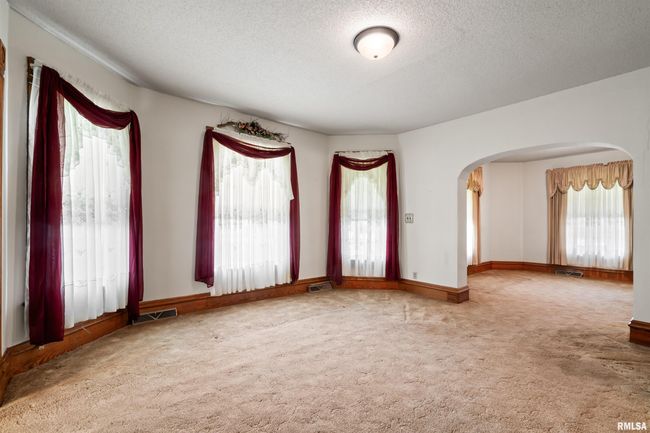 404 6 Th Ave, House other with 4 bedrooms, 2 bathrooms and null parking in Clarence IA | Image 9