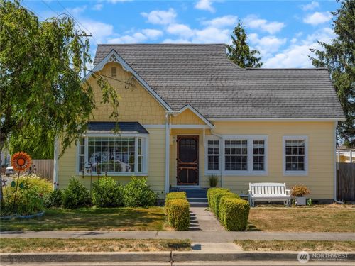 291 S Cedar St, Buckley, WA, 98321-2803 | Card Image