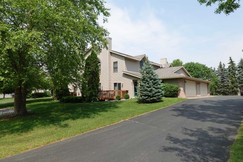 unit-8-284 White Oak Ave, PLOVER, WI, 54467-4108 | Card Image