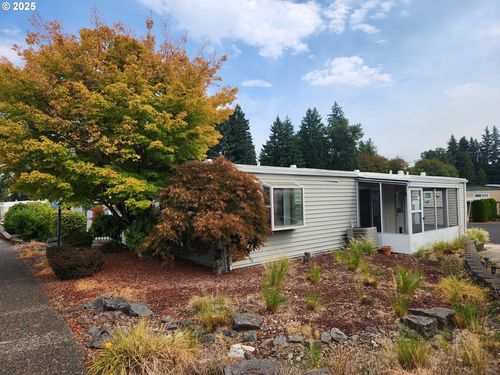 11602 Sw Royal Villa Dr, Tigard, OR, 97224-3410 | Card Image