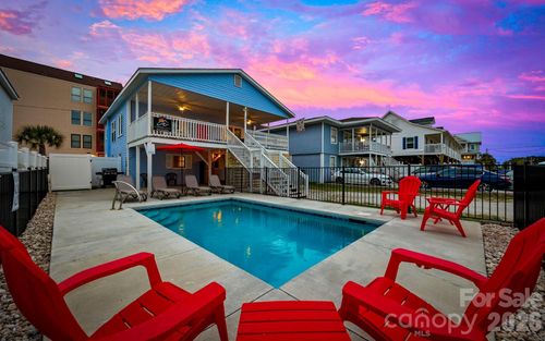 213 30th Ave N, North Myrtle Beach, SC, 29582-1806 | Card Image