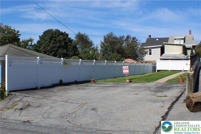 38 E Susquehanna St, House other with 4 bedrooms, 2 bathrooms and null parking in Allentown PA | Image 21