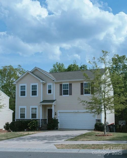 228 Keating Place Dr, Fort Mill, SC, 29708-0071 | Card Image