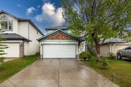 7820 Laguna Way Ne, Calgary, AB, T1Y7G8 | Card Image