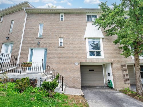 210-55 Rameau Dr, North York, ON, M2H1T6 | Card Image
