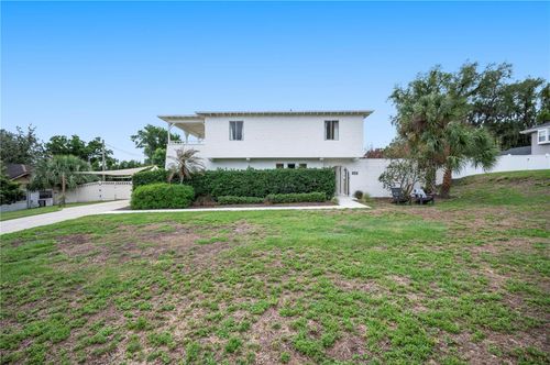 905 Fairlington Dr, Lakeland, FL, 33813-1234 | Card Image