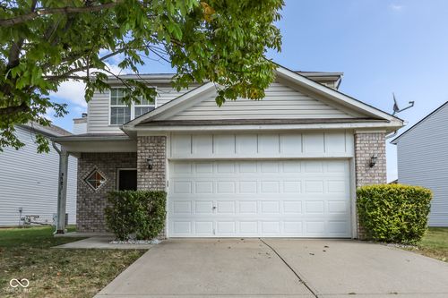 8121 Whitview Dr, Indianapolis, IN, 46237-8531 | Card Image