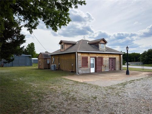 428 N Dogwood St, Luther, OK, 73054-9000 | Card Image