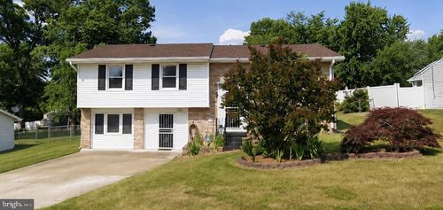 5720 Temple Hill Rd, TEMPLE HILLS, MD, 20748-4946 | Card Image