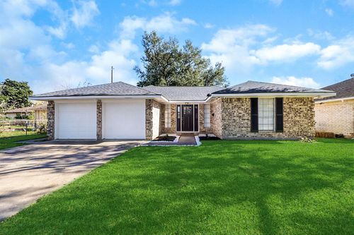 4722 Northrup Dr, Houston, TX, 77092-4115 | Card Image