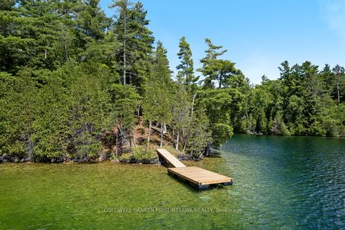 000 W Palmerston Dr, Ompah, ON, K0H2J0 | Card Image