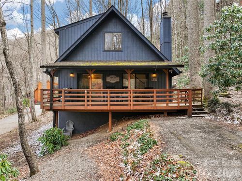 34 Fernbrook Rd, Maggie Valley, NC, 28751-9689 | Card Image