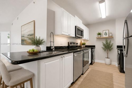 109-2020 Greenview Shores Blvd, Wellington, FL, 33414-2727 | Card Image