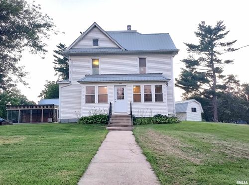 460 Mill St, Toronto, IA, 52777-9607 | Card Image