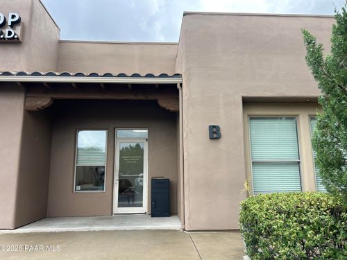 728 N Montezuma St, Prescott, AZ, 86301-2090 | Card Image