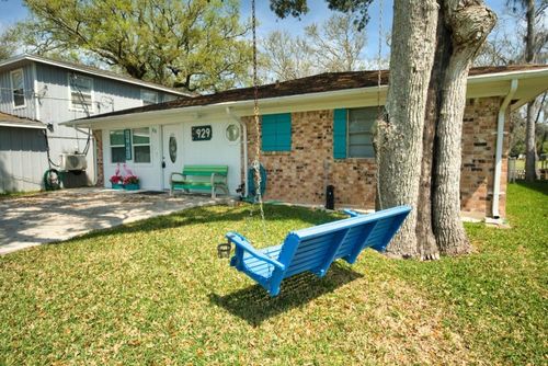 929 Private Road 652, Sargent, TX, 77414 | Card Image
