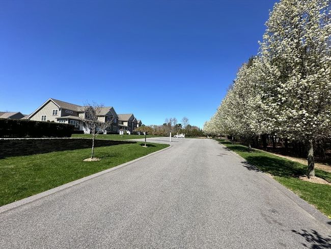 UNIT-52 - 72 Highland Rd, Condo with 3 bedrooms, 3 bathrooms and 6 parking in Raynham MA | Image 34