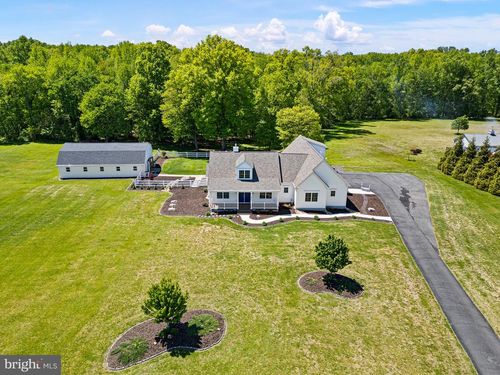 5916 Summit Bridge Rd, TOWNSEND, DE, 19734-9372 | Card Image