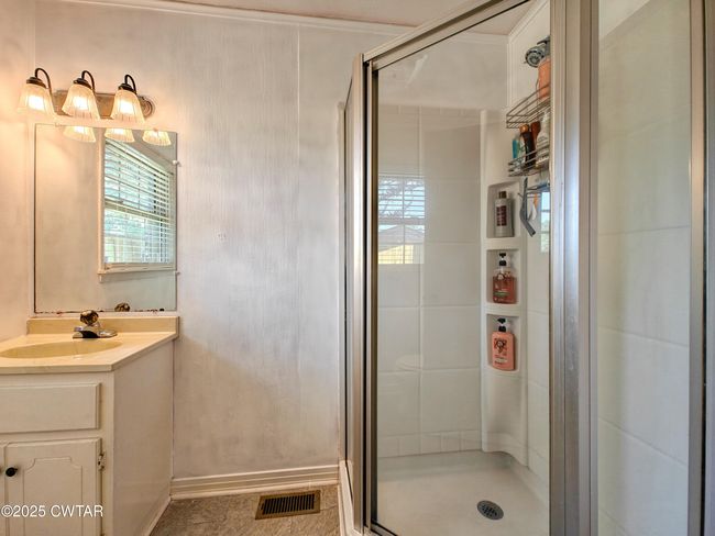 5156 Knox Daniel Rd, House other with 3 bedrooms, 3 bathrooms and 4 parking in Union City TN | Image 12
