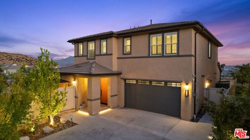 18104 Cyan Way, Santa Clarita, CA, 91350-3284 | Card Image