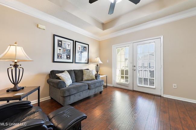Living Room | Image 4