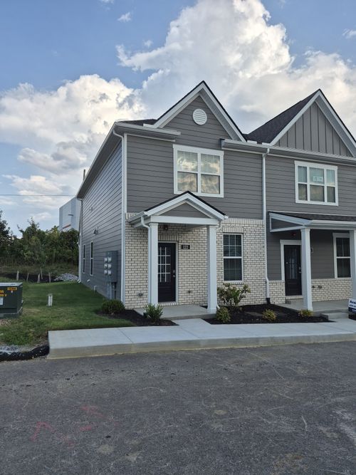 122 Dry Cyn, La Vergne, TN, 37086 | Card Image