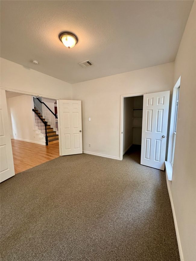 Primary Bedroom | Image 17