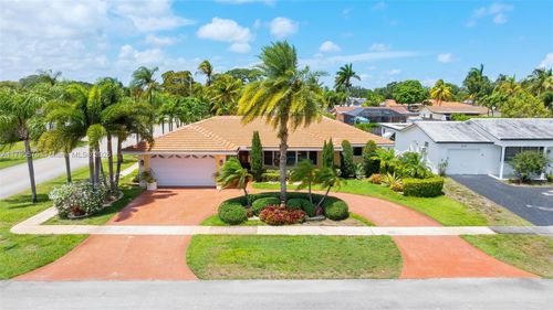 5221 Roosevelt St, Hollywood, FL, 33021-3941 | Card Image