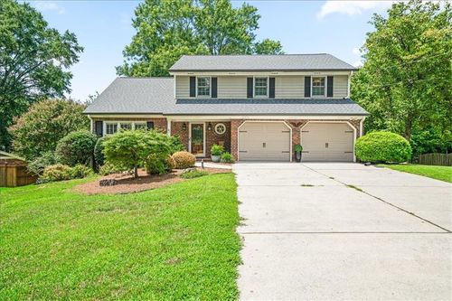 3581 Chelsea Cres Ne, Brookhaven, GA, 30319-1621 | Card Image