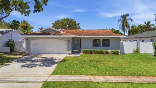 5920 Denver St Ne, ST PETERSBURG, FL, 33703-1854 | Card Image