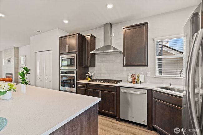 EH49 - 207 207 Th St Se, House other with 3 bedrooms, 3 bathrooms and 2 parking in Bothell WA | Image 18
