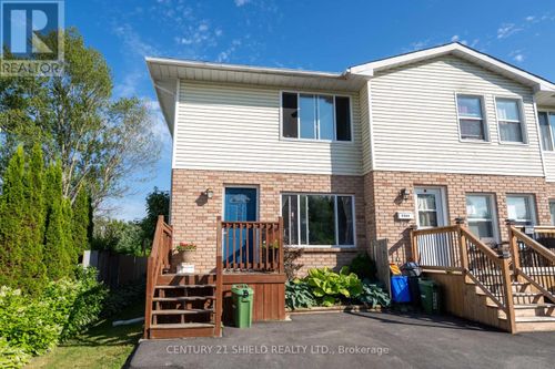 2262 Tollgate Rd W, Cornwall, ON, K6J5W8 | Card Image