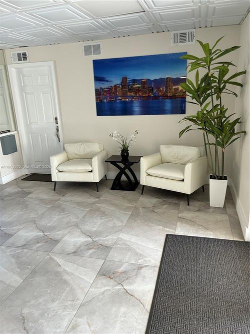 apt-308-3770 Ne 171st St, North Miami Beach, FL, 33160-3031 | Card Image