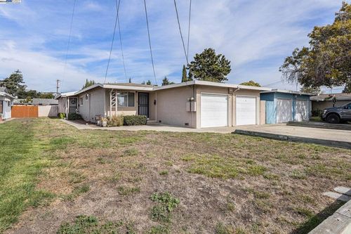 771 Delano St, San Lorenzo, CA, 94580-1129 | Card Image