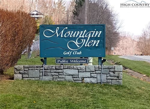 733 Azalea Dr, Newland, NC, 28657-8806 | Card Image