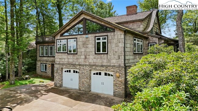 314 Mockingbird Ln, House other with 5 bedrooms, 5 bathrooms and null parking in Blowing Rock NC | Image 45