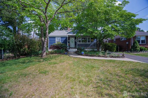 237 4th St, Dunellen, NJ, 08812-1314 | Card Image