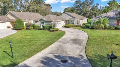 109 Jardin Lane, House other with 3 bedrooms, 2 bathrooms and null parking in WINTER HAVEN FL | Image 2