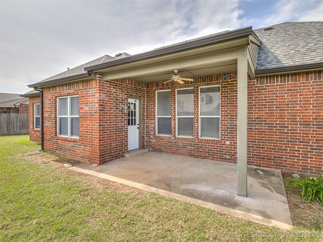 311 E 126 Th St S, House other with 3 bedrooms, 2 bathrooms and null parking in Jenks OK | Image 38