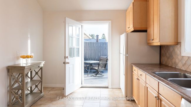25 Norman Ave, House other with 5 bedrooms, 3 bathrooms and 4 parking in Nobleton ON | Image 11