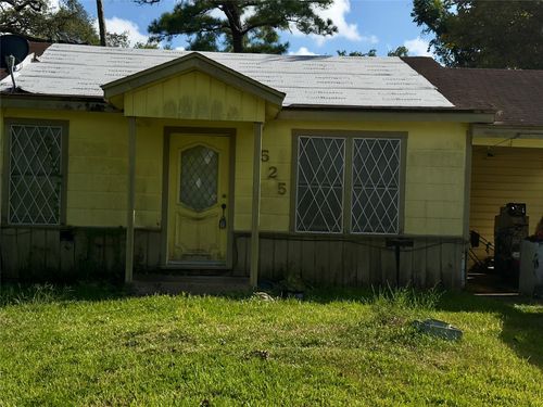 525 Murrell St, Clute, TX, 77531-4751 | Card Image